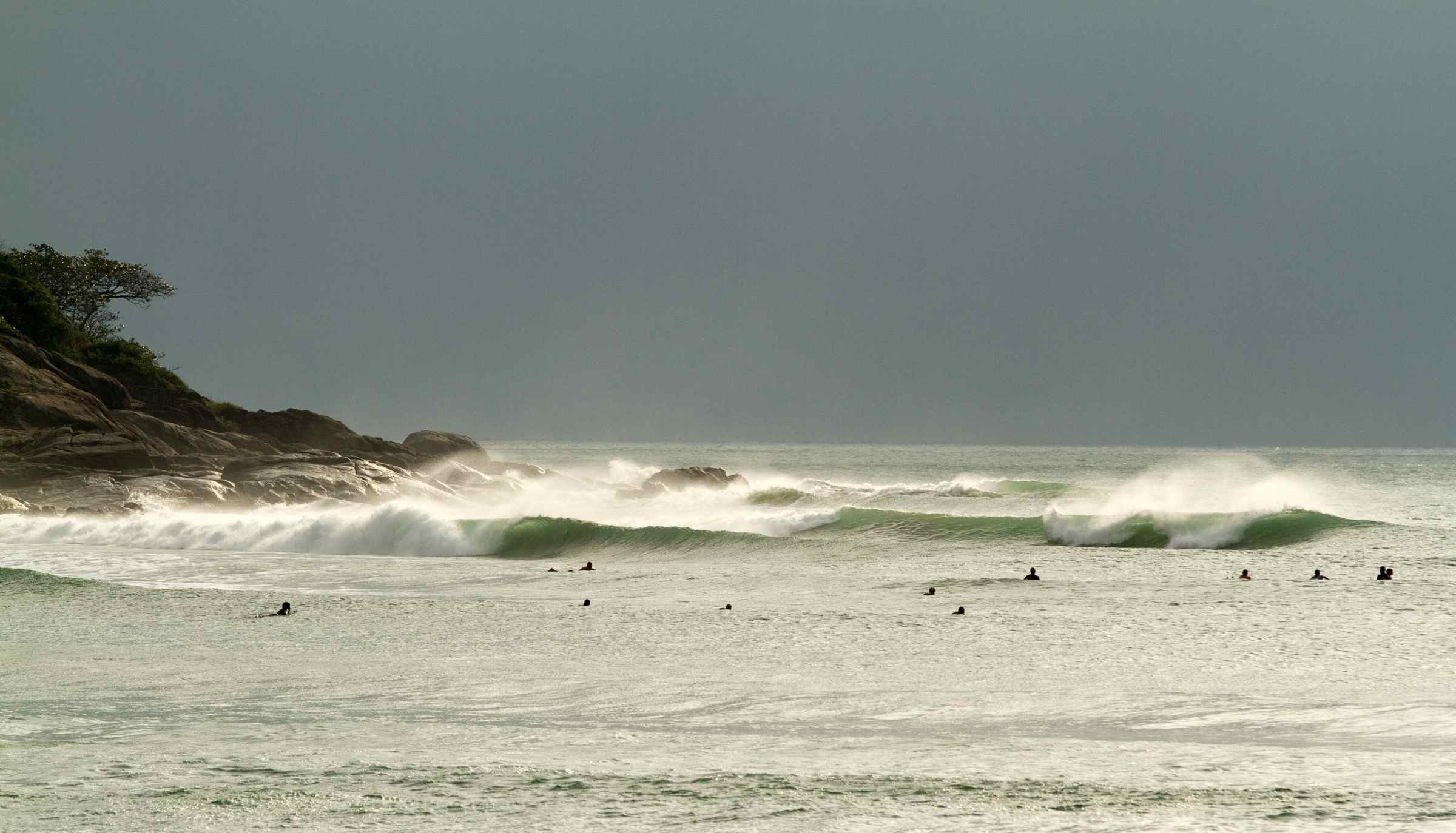 The world class left point break at Riyue Bay await the world’s best surfers to compete in the 2014 Hainan Wanning Riyue Bay International Surfing Festival for the third consecutive year. Photo: ISA/Watts